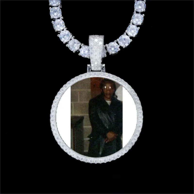 925S & VVS Moissanite 3D Circle Custom Picture Pendant sold by The GUU Shop