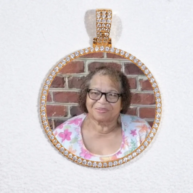 MEDIUM 3D CIRCLE CUSTOM PICTURE PENDANT sold by The GUU Shop