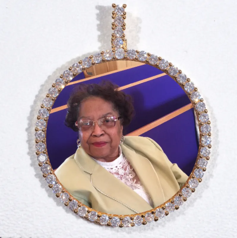 LARGE 3D CIRCLE CUSTOM PICTURE PENDANT sold by The GUU Shop