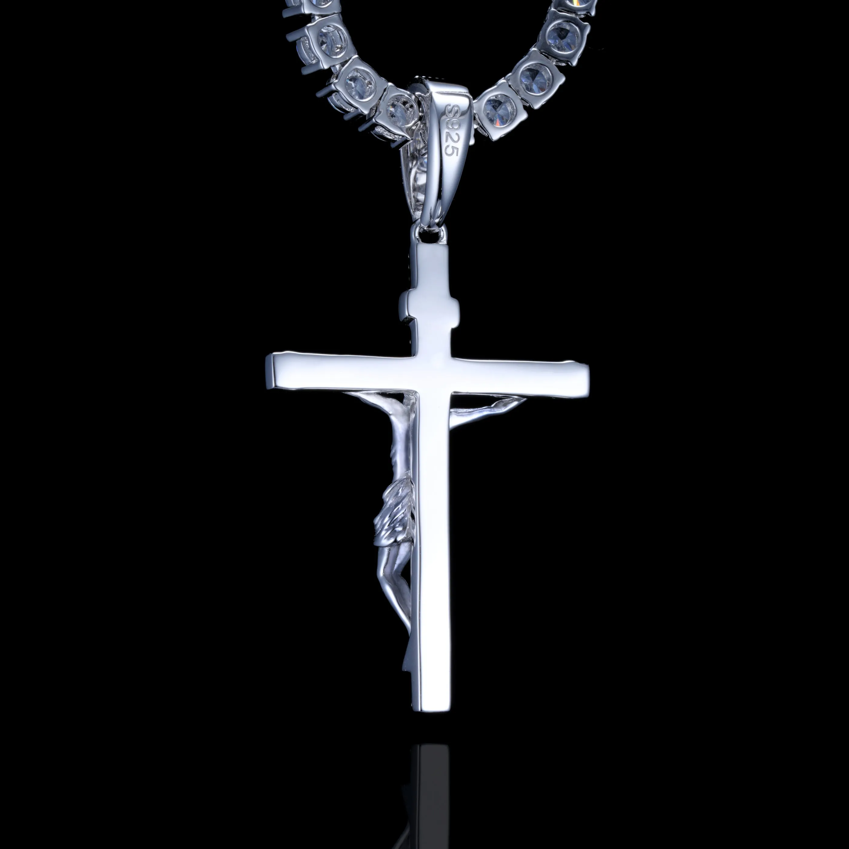 925S & VVS Moissanite Crucifix Necklace sold by The GUU Shop product image thumbnail 3
