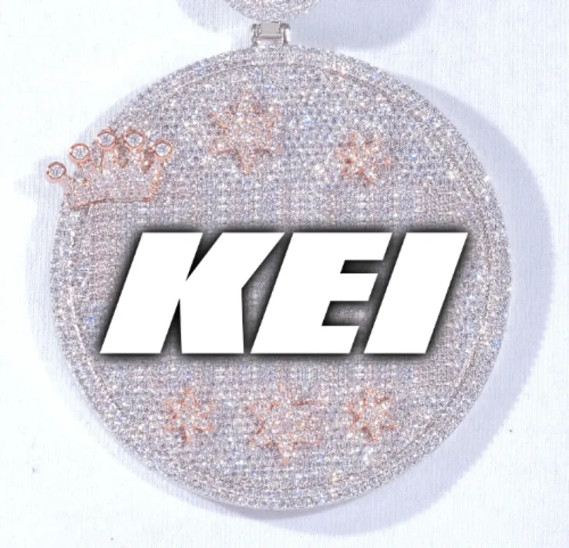 CUSTOM LETTER NECKLACE 3D BIG CROWN DISC made by The GUU Shop