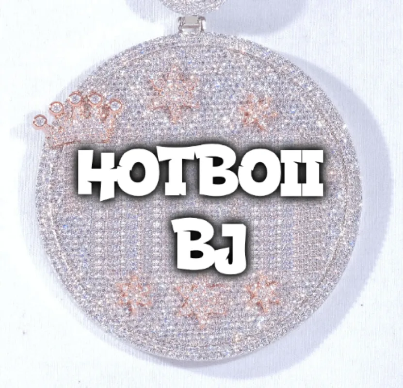 CUSTOM LETTER NECKLACE 3D BIG CROWN DISC sold by The GUU Shop