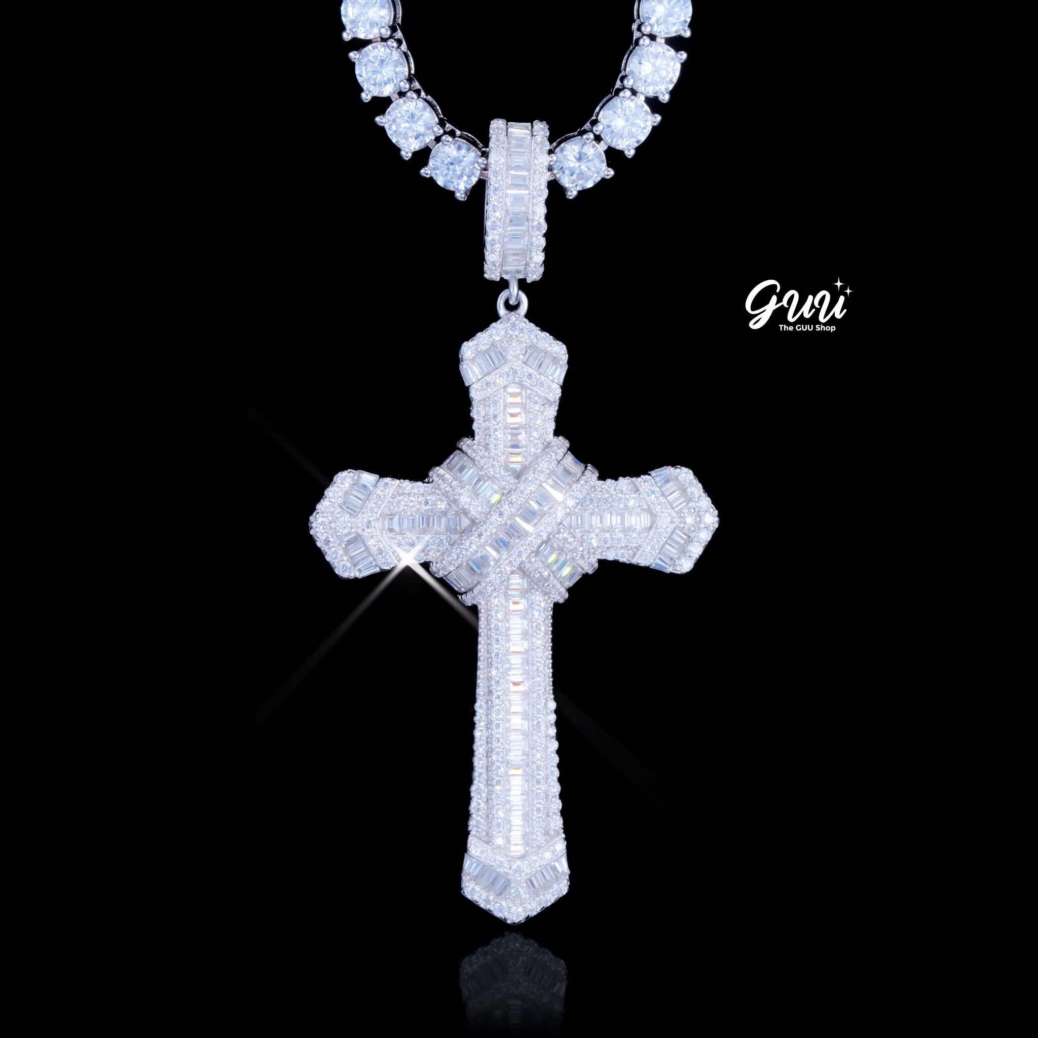 925S & VVS Moissanite Baguette Cross Necklace sold by The GUU Shop product image thumbnail 3