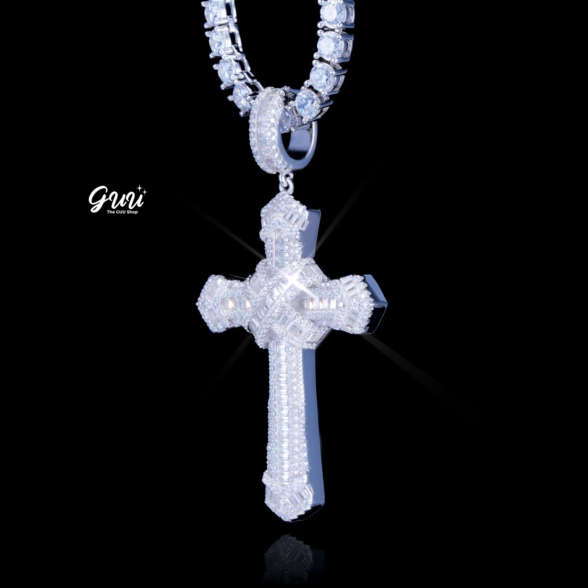 925S & VVS Moissanite Baguette Cross Necklace sold by The GUU Shop product image thumbnail 4
