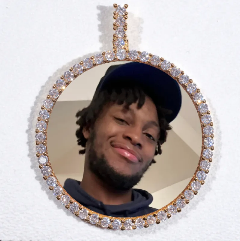 LARGE 3D CIRCLE CUSTOM PICTURE PENDANT made by The GUU Shop