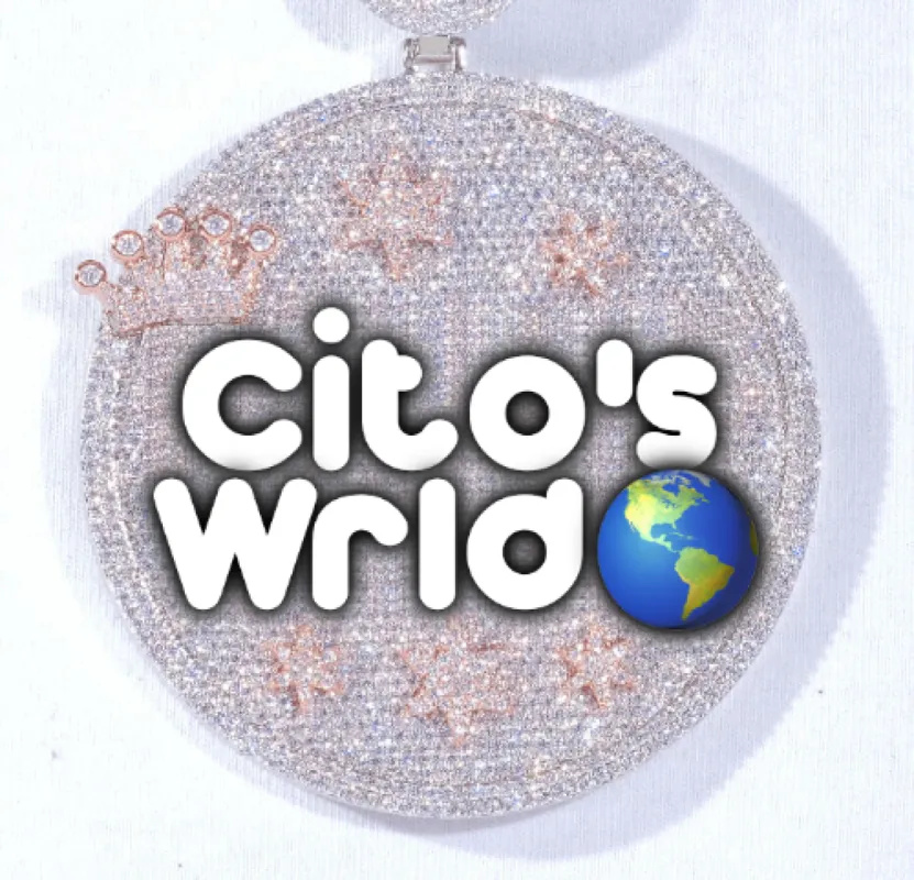 CUSTOM LETTER NECKLACE 3D BIG CROWN DISC made by The GUU Shop