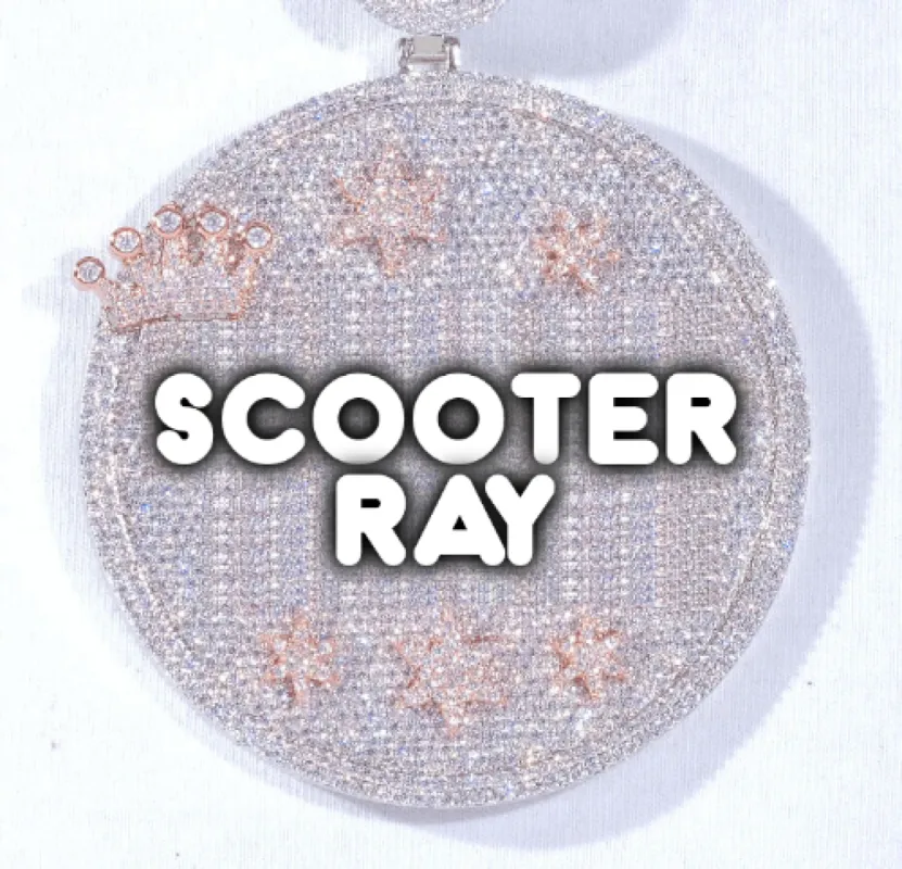 CUSTOM LETTER NECKLACE 3D BIG CROWN DISC made by The GUU Shop