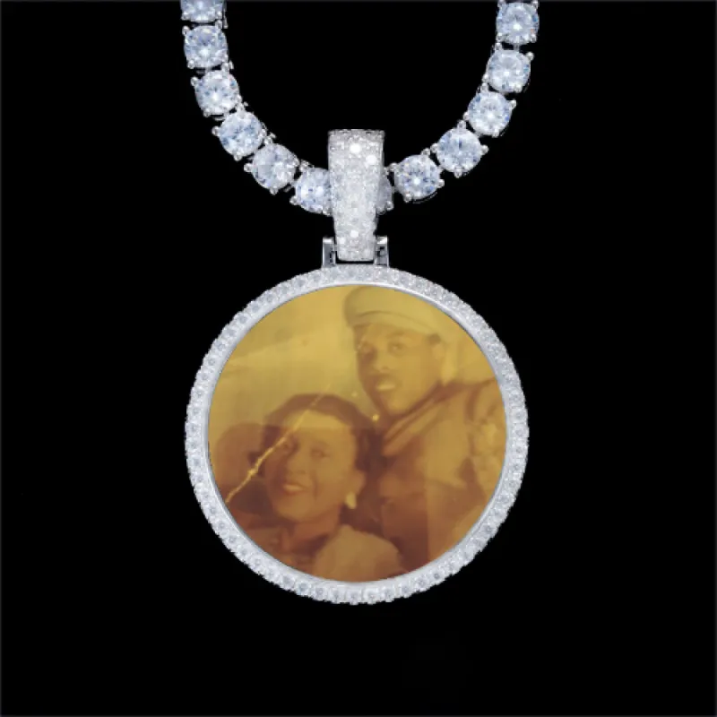 925S & VVS Moissanite 3D Circle Custom Picture Pendant sold by The GUU Shop
