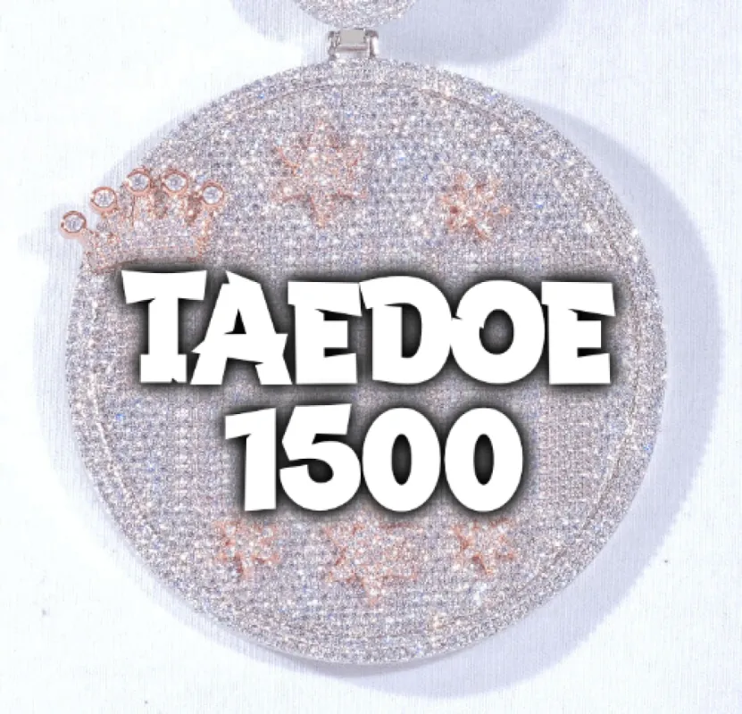 CUSTOM LETTER NECKLACE 3D BIG CROWN DISC sold by The GUU Shop