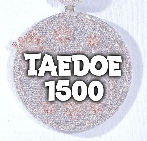 CUSTOM LETTER NECKLACE 3D BIG CROWN DISC sold by The GUU Shop