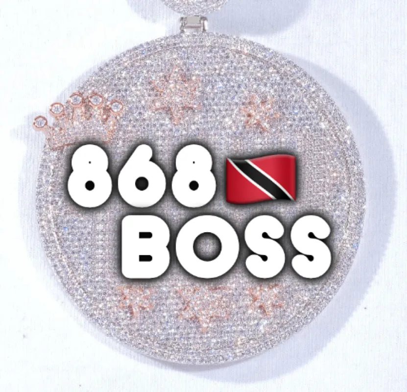 CUSTOM LETTER NECKLACE 3D BIG CROWN DISC sold by The GUU Shop