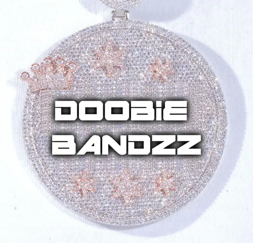 CUSTOM LETTER NECKLACE 3D BIG CROWN DISC sold by The GUU Shop