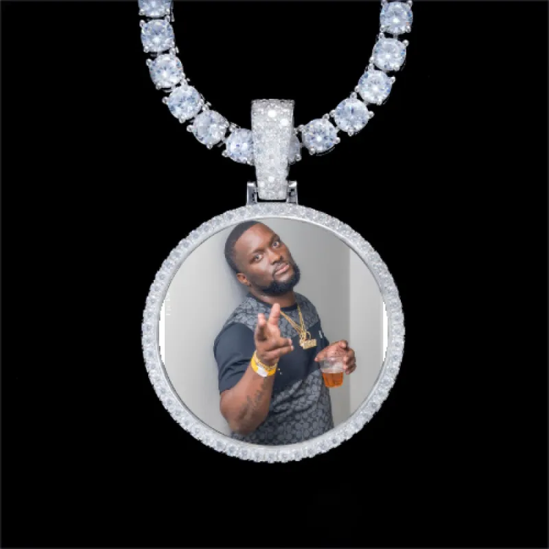 925S & VVS Moissanite 3D Circle Custom Picture Pendant sold by The GUU Shop