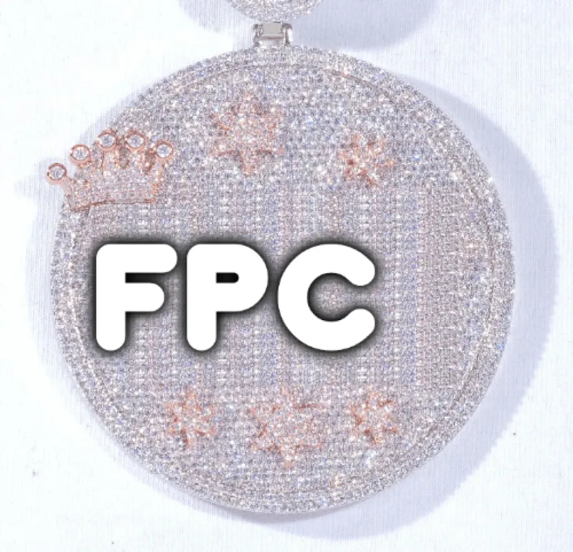 CUSTOM LETTER NECKLACE 3D BIG CROWN DISC made by The GUU Shop