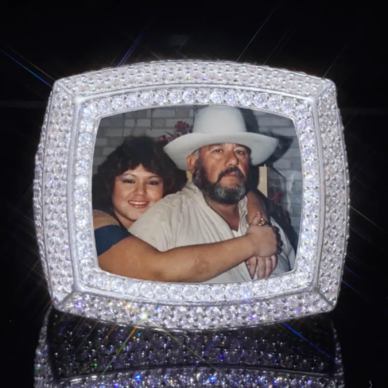 3D CUSTOM PICTURE ICED RING made by The GUU Shop