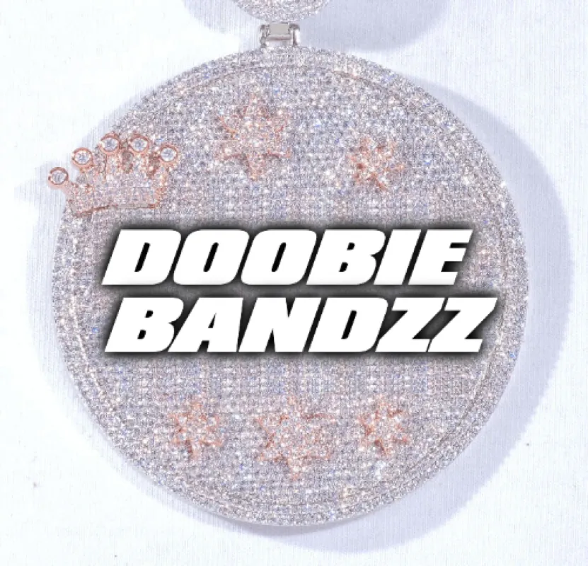 CUSTOM LETTER NECKLACE 3D BIG CROWN DISC made by The GUU Shop