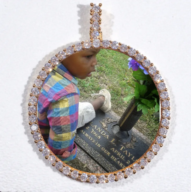 LARGE 3D CIRCLE CUSTOM PICTURE PENDANT sold by The GUU Shop