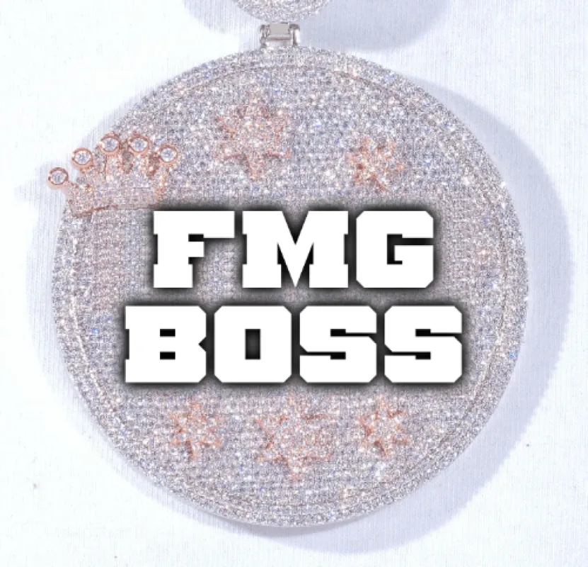 CUSTOM LETTER NECKLACE 3D BIG CROWN DISC made by The GUU Shop