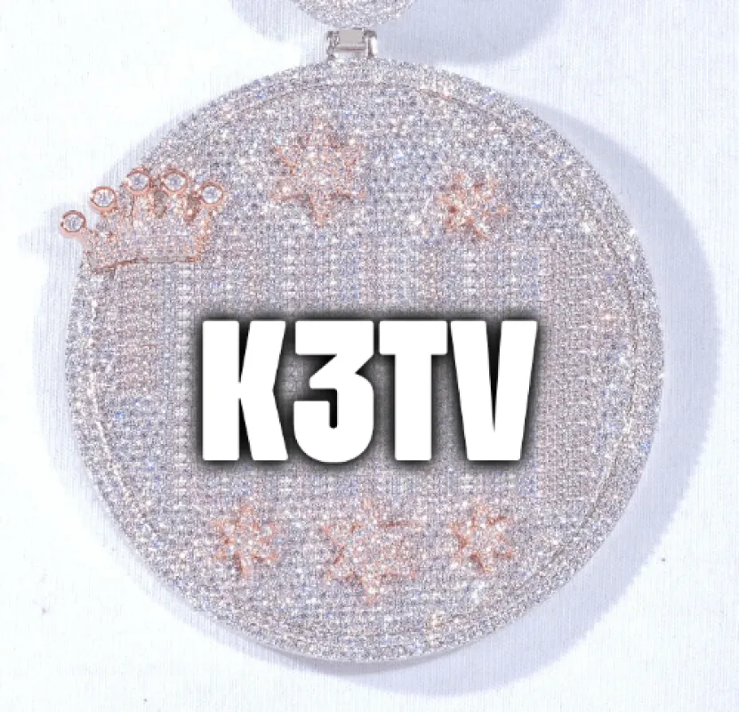 CUSTOM LETTER NECKLACE 3D BIG CROWN DISC made by The GUU Shop