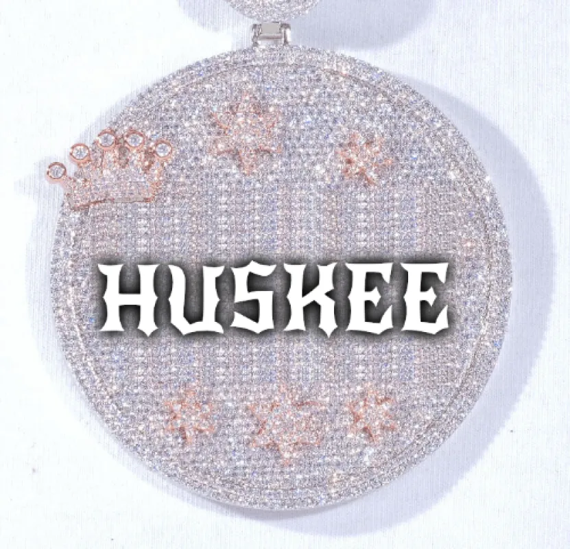 CUSTOM LETTER NECKLACE 3D BIG CROWN DISC made by The GUU Shop