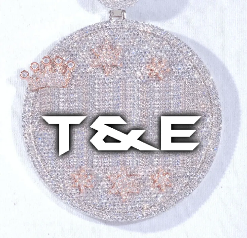 CUSTOM LETTER NECKLACE 3D BIG CROWN DISC made by The GUU Shop