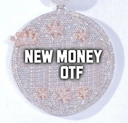 CUSTOM LETTER NECKLACE 3D BIG CROWN DISC sold by The GUU Shop