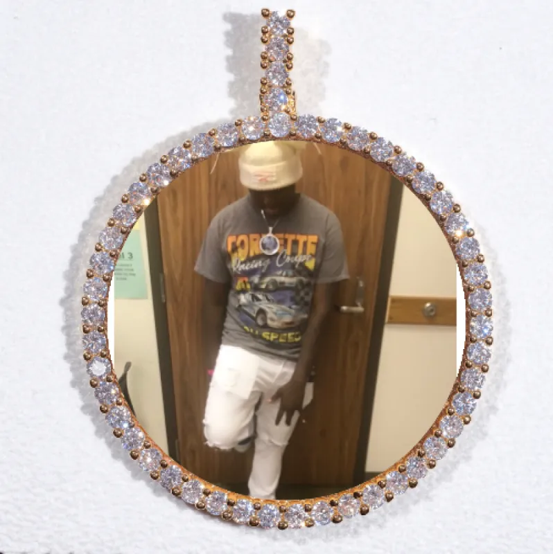 LARGE 3D CIRCLE CUSTOM PICTURE PENDANT made by The GUU Shop