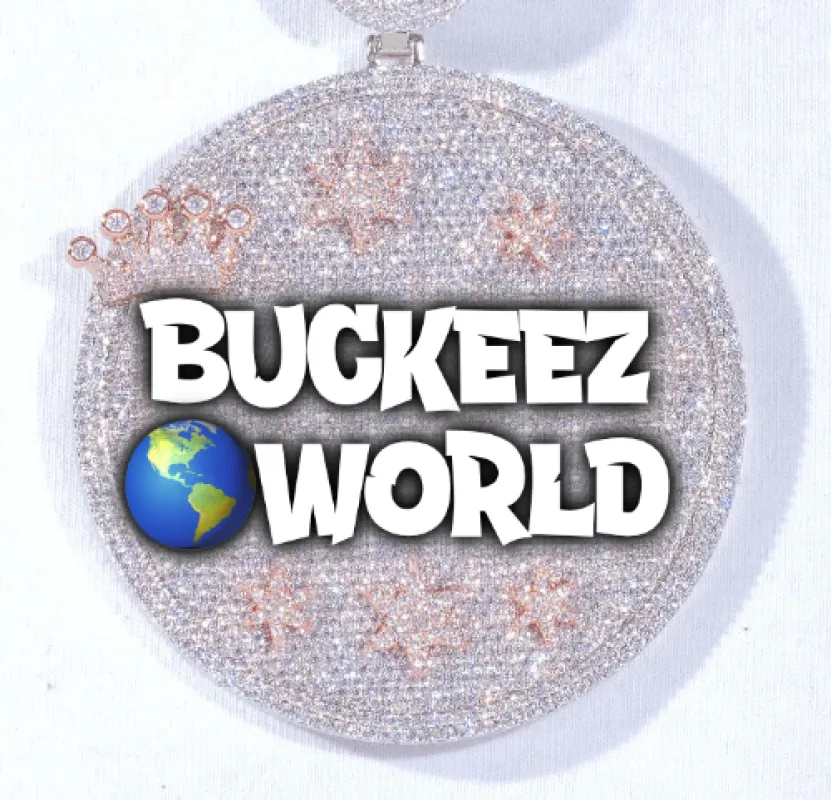 CUSTOM LETTER NECKLACE 3D BIG CROWN DISC made by The GUU Shop