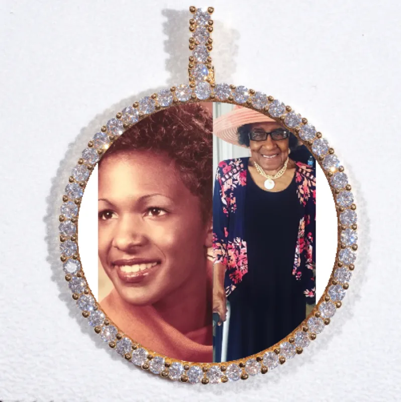 LARGE 3D CIRCLE CUSTOM PICTURE PENDANT made by The GUU Shop