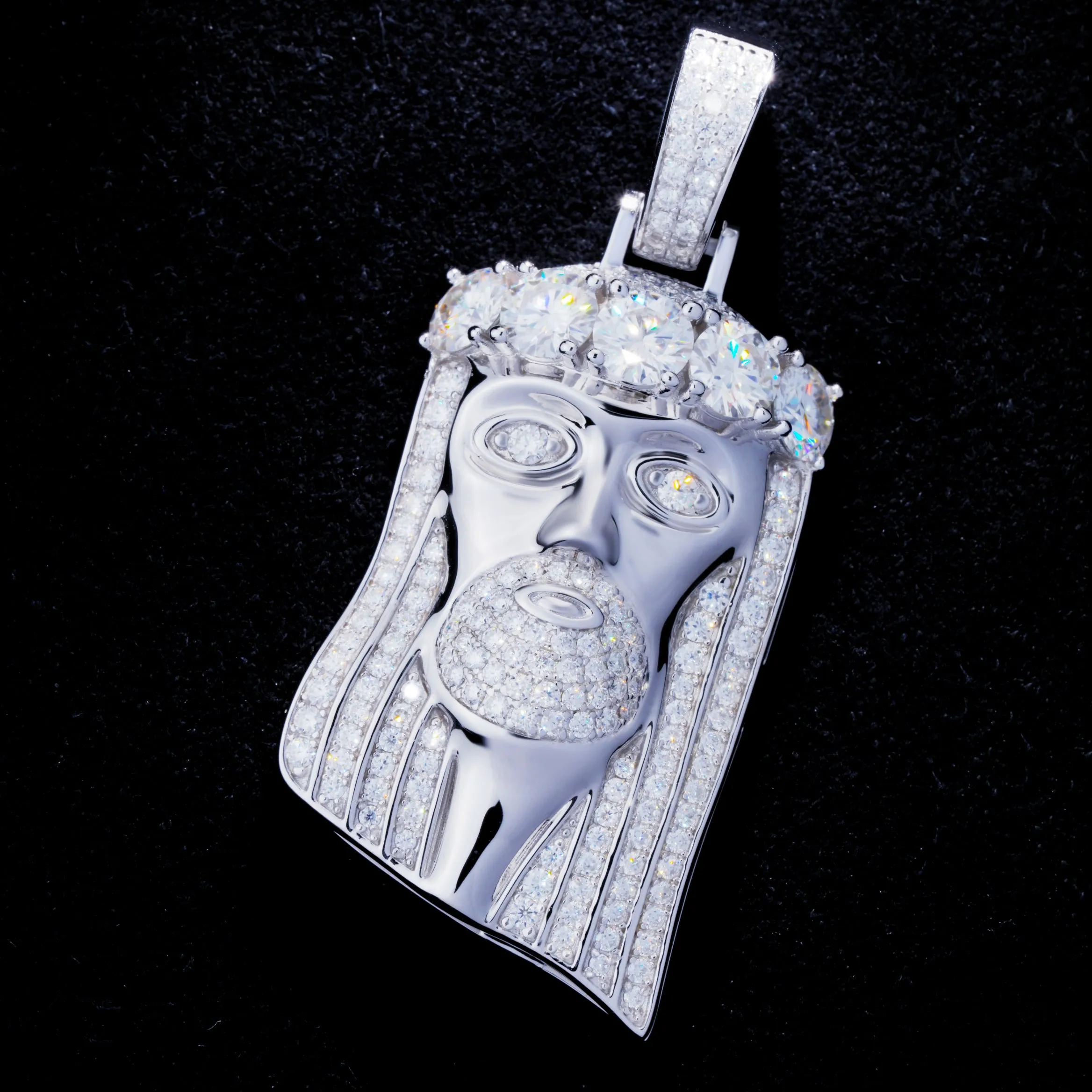 925S & VVS Moissanite Large Diamond Jesus sold by The GUU Shop product image thumbnail 2