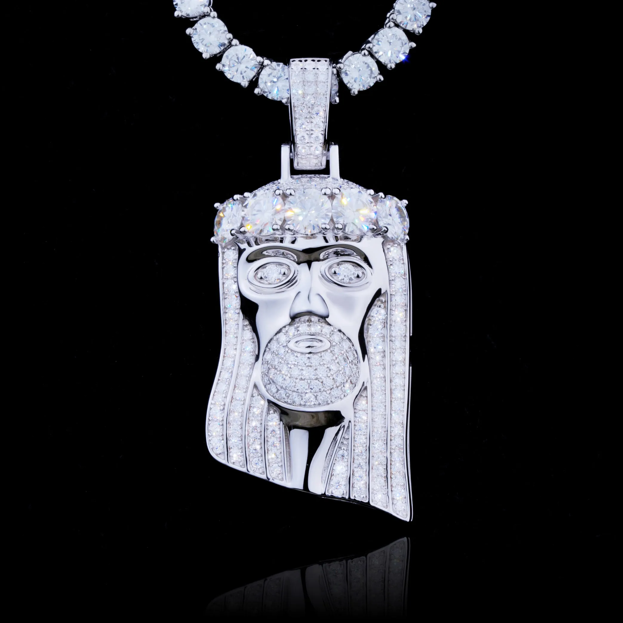 925S & VVS Moissanite Large Diamond Jesus sold by The GUU Shop