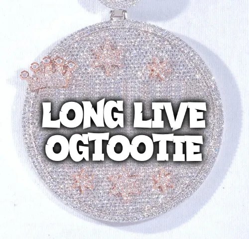 CUSTOM LETTER NECKLACE 3D BIG CROWN DISC sold by The GUU Shop