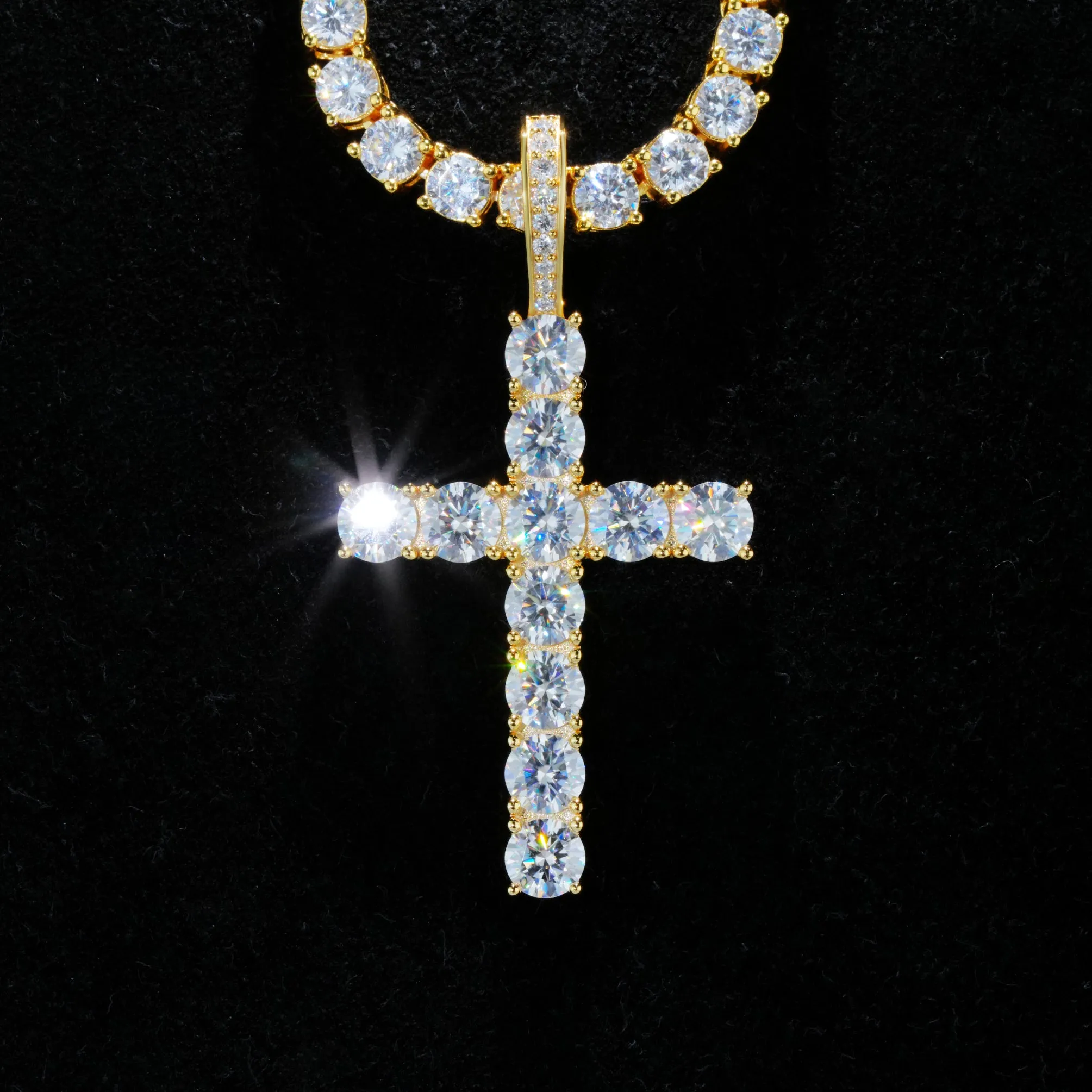 4.51 Carat VVS Moissanite Cross In Gold sold by The GUU Shop product image thumbnail 4