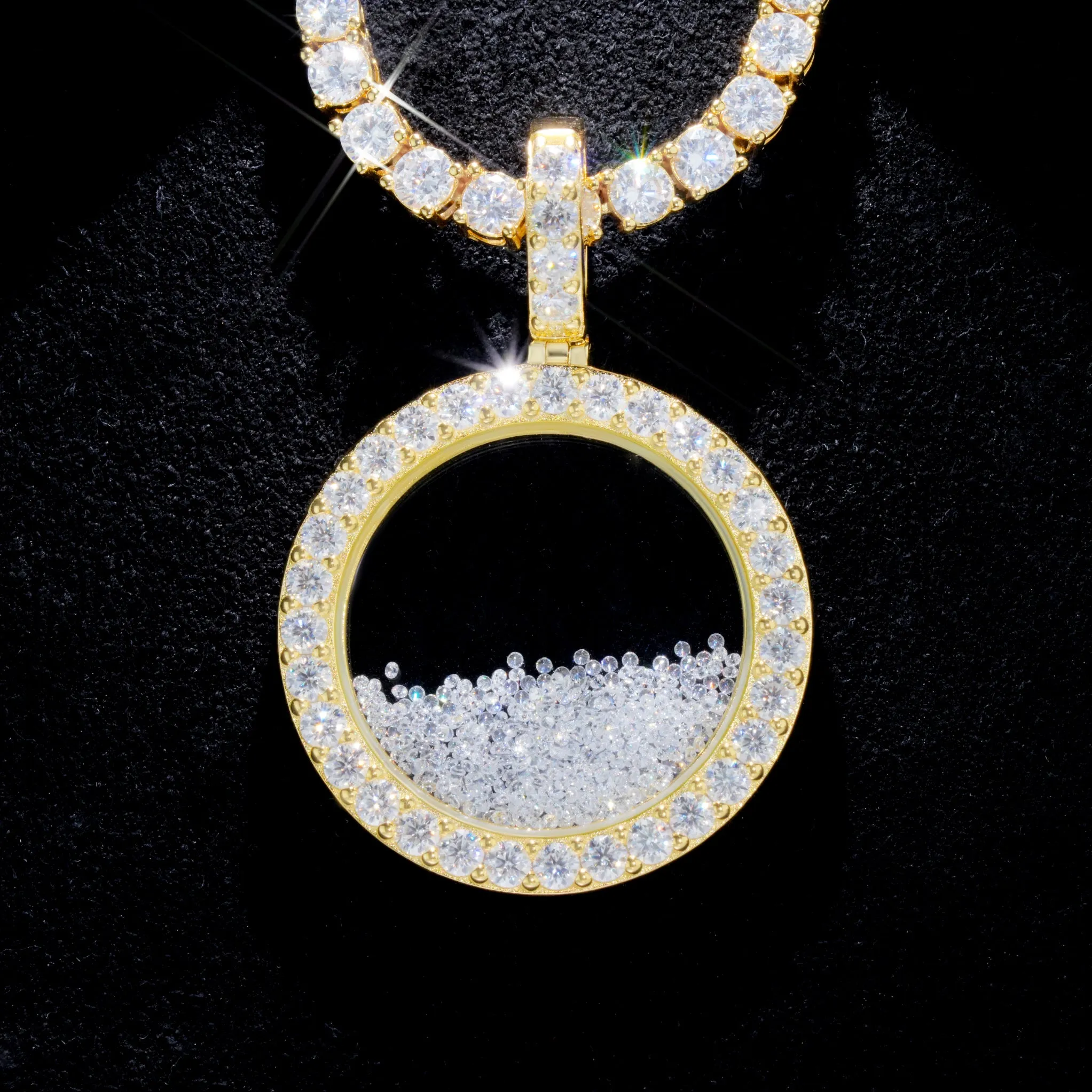 925S & VVS Moissanite Icy-Filled Necklace sold by The GUU Shop product image thumbnail 5