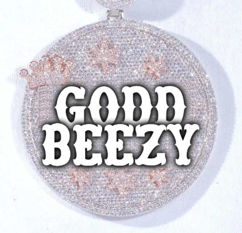 CUSTOM LETTER NECKLACE 3D BIG CROWN DISC made by The GUU Shop