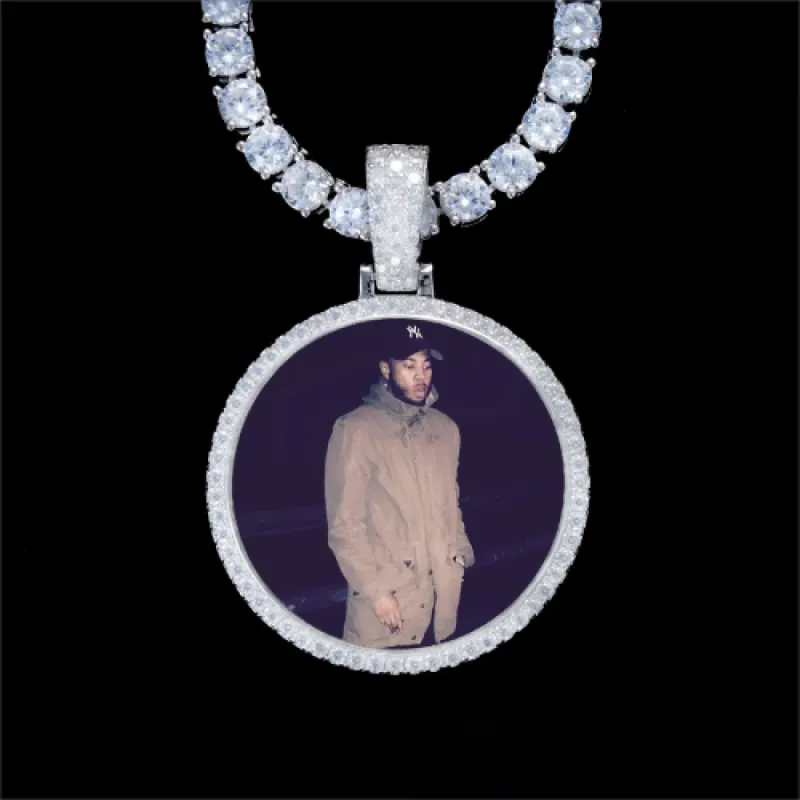 925S & VVS Moissanite 3D Circle Custom Picture Pendant sold by The GUU Shop