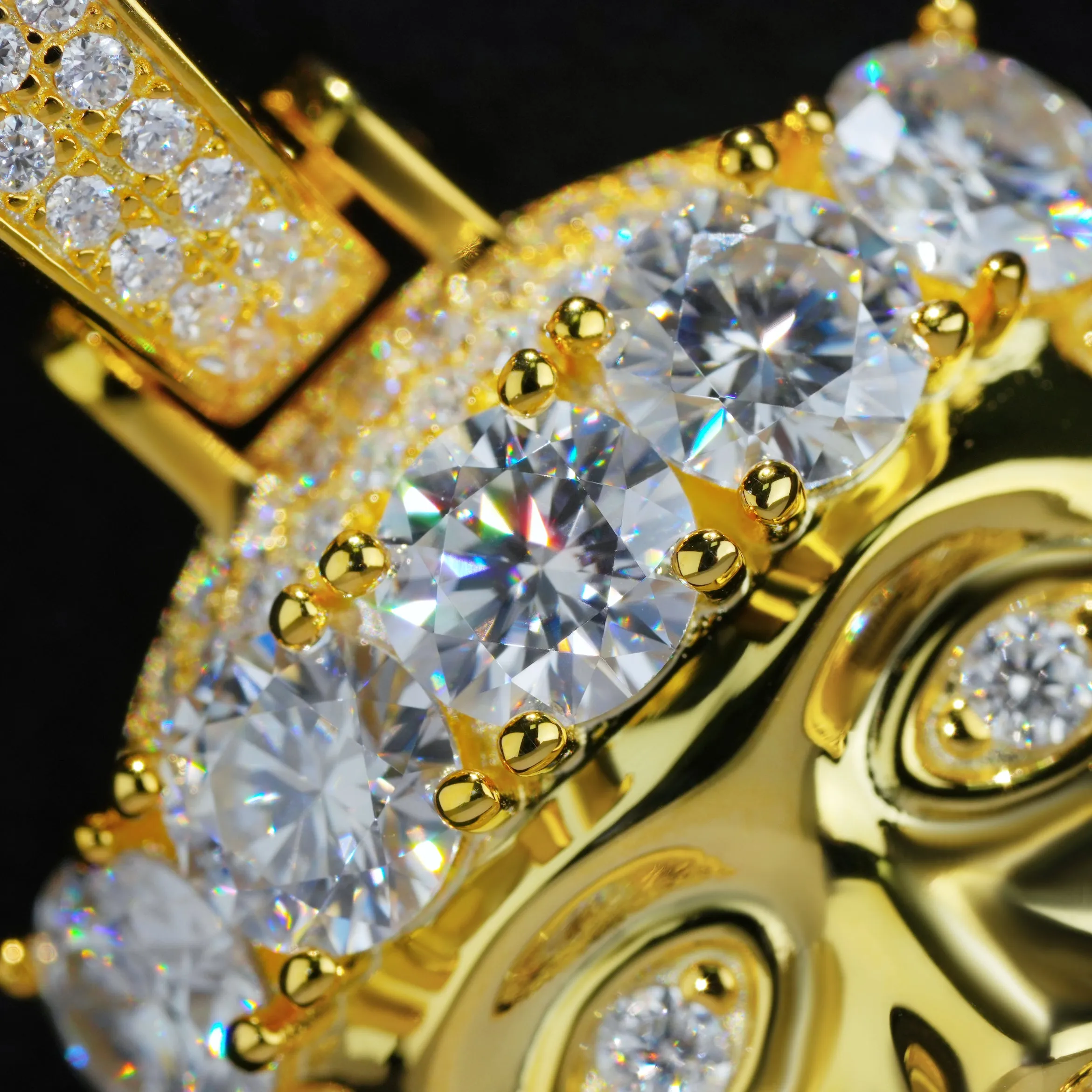 925S & VVS Moissanite Large Diamond Jesus In Gold sold by The GUU Shop product image thumbnail 2