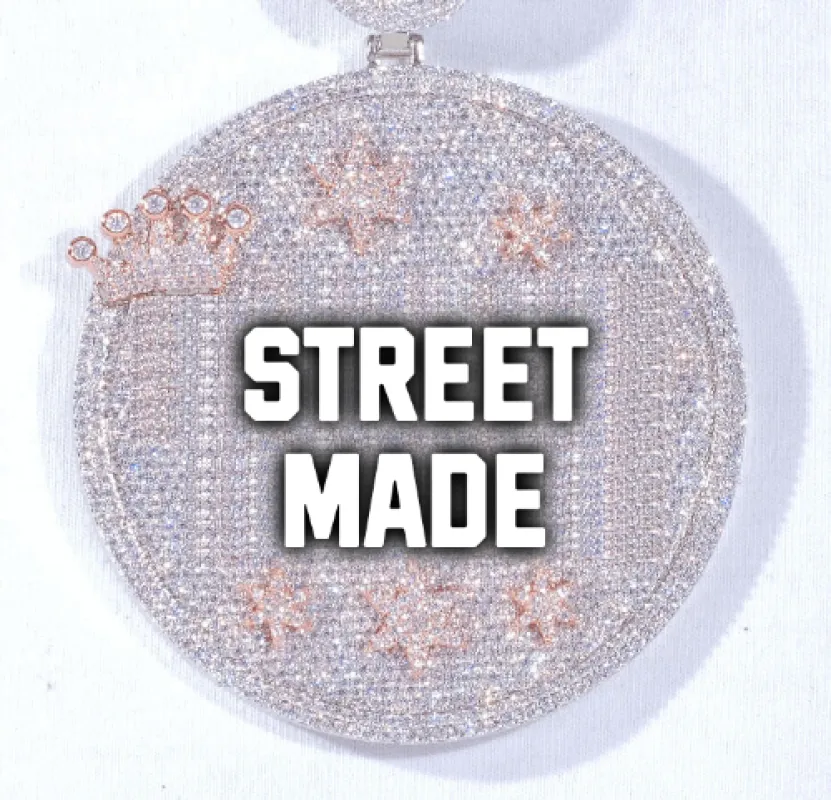 CUSTOM LETTER NECKLACE 3D BIG CROWN DISC made by The GUU Shop