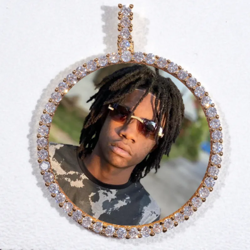 LARGE 3D CIRCLE CUSTOM PICTURE PENDANT made by The GUU Shop