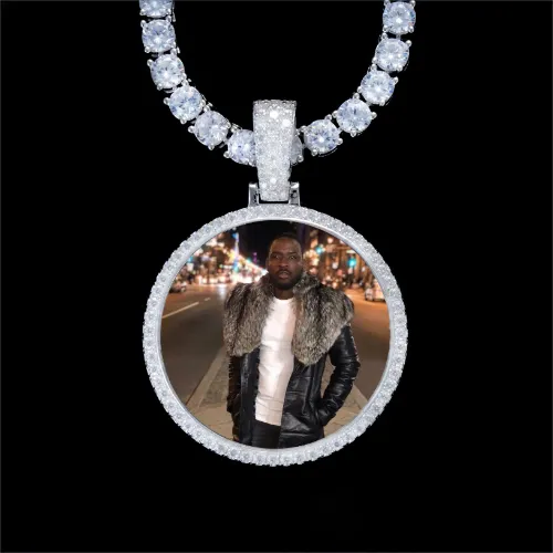 925S & VVS Moissanite 3D Circle Custom Picture Pendant sold by The GUU Shop