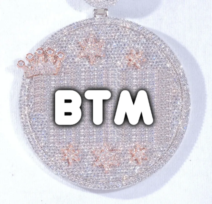 CUSTOM LETTER NECKLACE 3D BIG CROWN DISC made by The GUU Shop