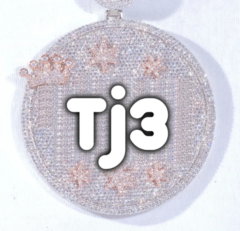 CUSTOM LETTER NECKLACE 3D BIG CROWN DISC made by The GUU Shop