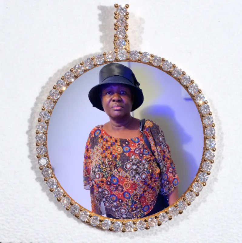 LARGE 3D CIRCLE CUSTOM PICTURE PENDANT sold by The GUU Shop