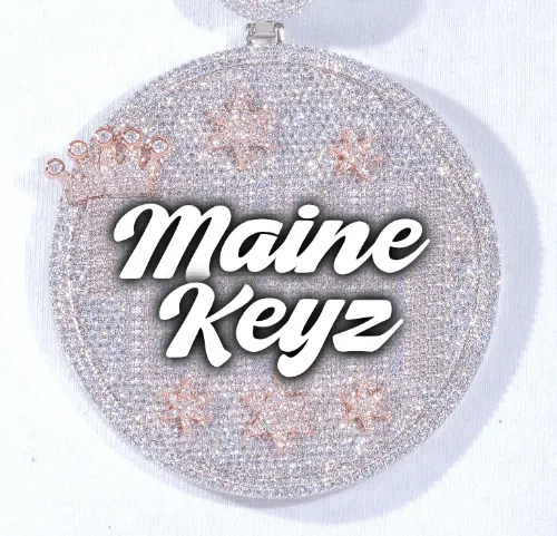 CUSTOM LETTER NECKLACE 3D BIG CROWN DISC sold by The GUU Shop