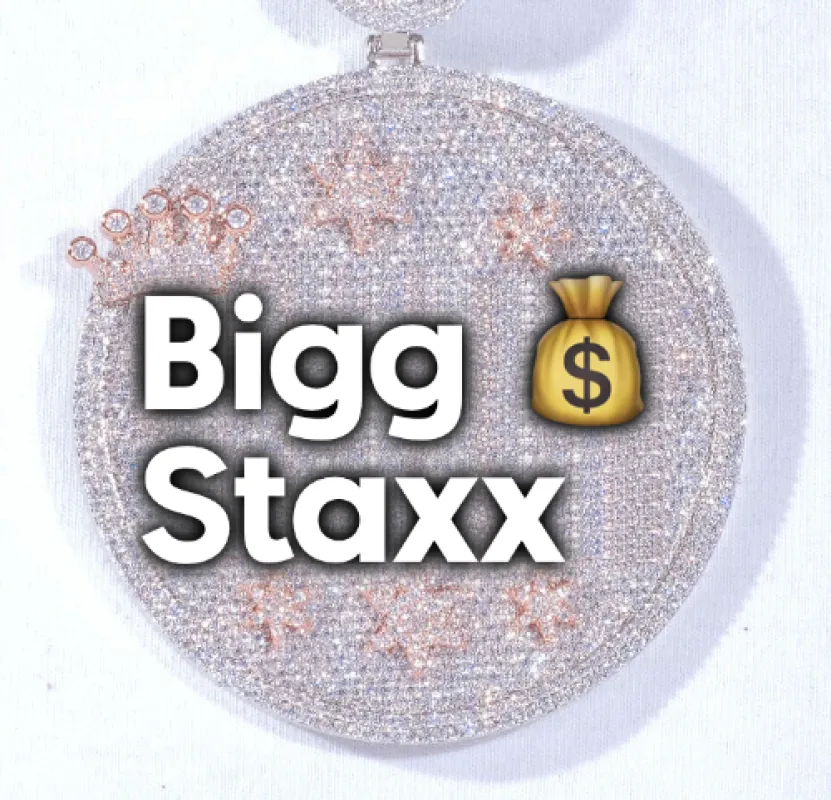 CUSTOM LETTER NECKLACE 3D BIG CROWN DISC made by The GUU Shop