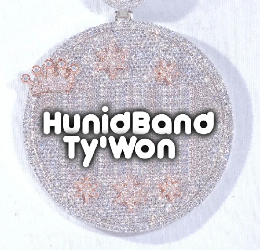 CUSTOM LETTER NECKLACE 3D BIG CROWN DISC made by The GUU Shop