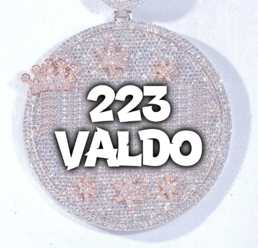 CUSTOM LETTER NECKLACE 3D BIG CROWN DISC sold by The GUU Shop