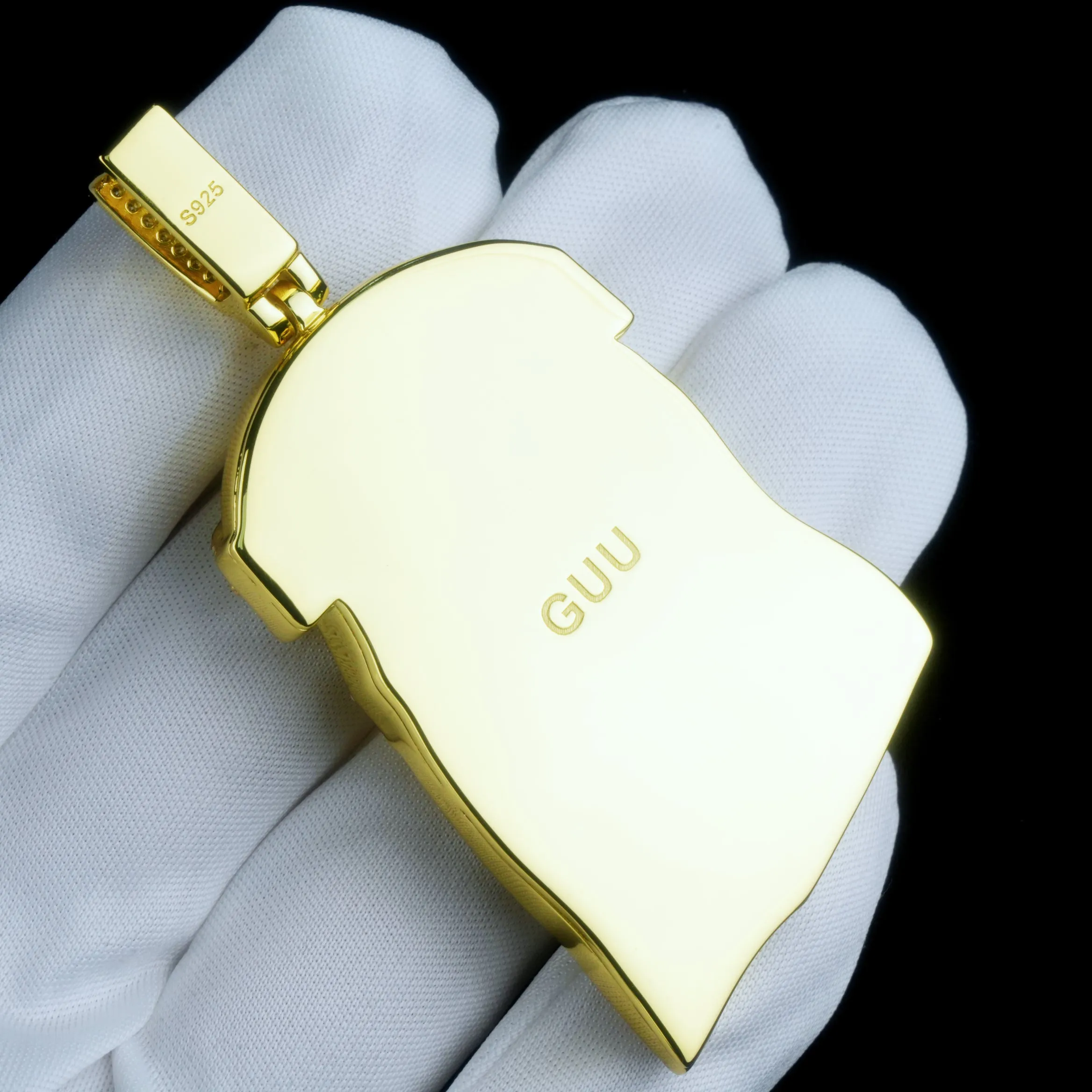 925S & VVS Moissanite Jesus In Gold sold by The GUU Shop product image thumbnail 4