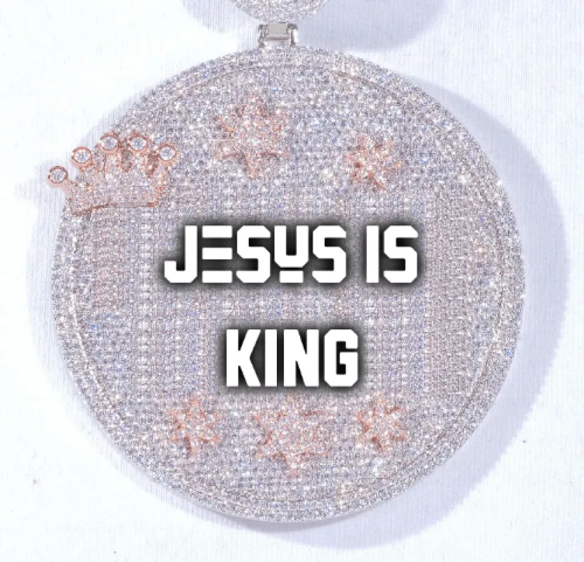 CUSTOM LETTER NECKLACE 3D BIG CROWN DISC made by The GUU Shop