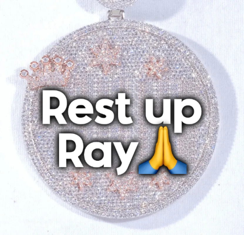 CUSTOM LETTER NECKLACE 3D BIG CROWN DISC made by The GUU Shop